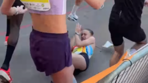 Jana Van Lent au sol juste après le départ du 10 km de Castellon.