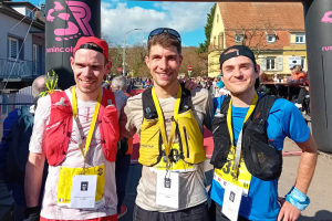 Le podium du Trail du Petit Ballon, avec Christophe Prémont au centre et Benjamin Gys à droite.