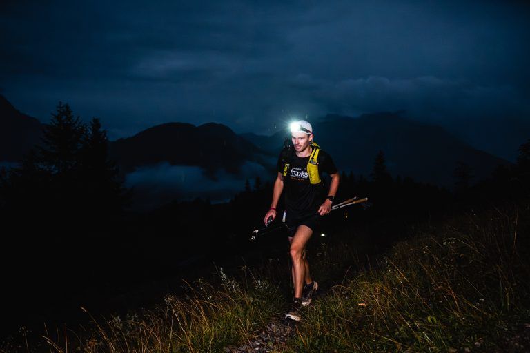 Victoire de prestige à l'étranger pour Logan Perin, qui s'impose sur un 100 miles du circuit UTMB.